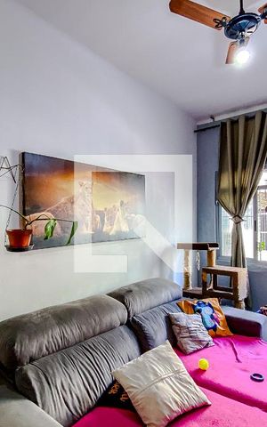 Casa à venda com 70m², 4 quartos e 1 vagaSala