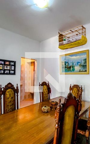 Casa à venda com 70m², 4 quartos e 1 vagaSala de Jantar