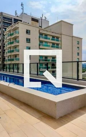 Apartamento para alugar com 33m², 1 quarto e sem vaga Apartamento para alugar com 33m², 1 quarto e sem vagaPiscina