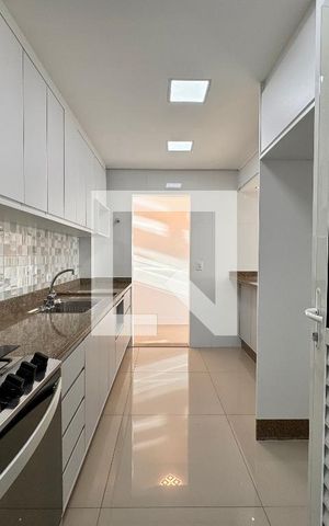 Apartamento para alugar com 100m², 2 quartos e 3 vagas Apartamento para alugar com 100m², 2 quartos e 3 vagasCozinha