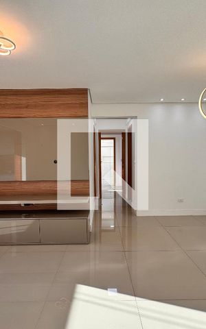 Apartamento para alugar com 100m², 2 quartos e 3 vagas Apartamento para alugar com 100m², 2 quartos e 3 vagasSala