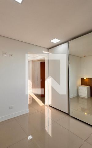 Apartamento para alugar com 100m², 2 quartos e 3 vagas Apartamento para alugar com 100m², 2 quartos e 3 vagasSuite