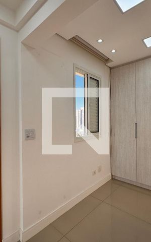 Apartamento para alugar com 100m², 2 quartos e 3 vagas Apartamento para alugar com 100m², 2 quartos e 3 vagasCloset da suíte