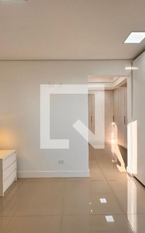 Apartamento para alugar com 100m², 2 quartos e 3 vagas Apartamento para alugar com 100m², 2 quartos e 3 vagasSuite