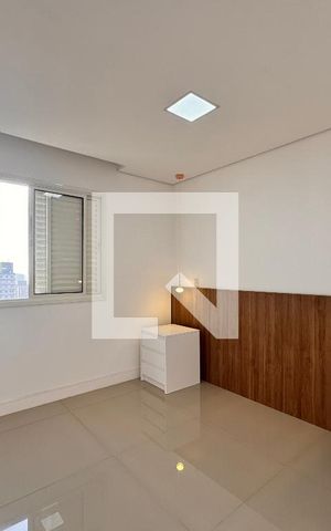 Apartamento para alugar com 100m², 2 quartos e 3 vagas Apartamento para alugar com 100m², 2 quartos e 3 vagasSuite