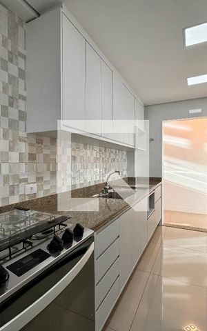 Apartamento para alugar com 100m², 2 quartos e 3 vagas Apartamento para alugar com 100m², 2 quartos e 3 vagasCozinha