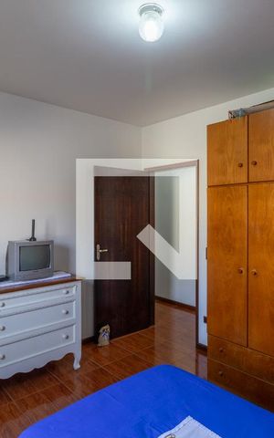 Casa à venda com 228m², 3 quartos e 6 vagas Casa à venda com 228m², 3 quartos e 6 vagasQuarto 2