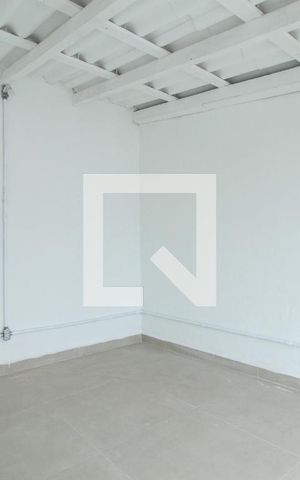 Casa para alugar com 180m², 3 quartos e 1 vaga Casa para alugar com 180m², 3 quartos e 1 vagaEdícula