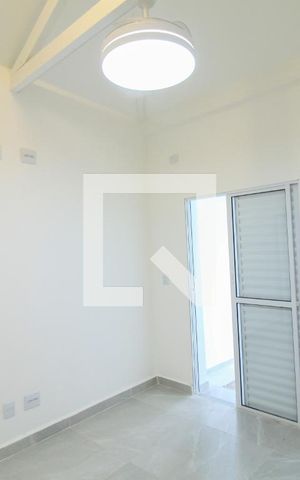 Casa para alugar com 180m², 3 quartos e 1 vaga Casa para alugar com 180m², 3 quartos e 1 vagaQuarto 1