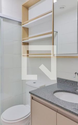 Apartamento para alugar com 33m², 2 quartos e sem vaga Apartamento para alugar com 33m², 2 quartos e sem vagaBanheiro