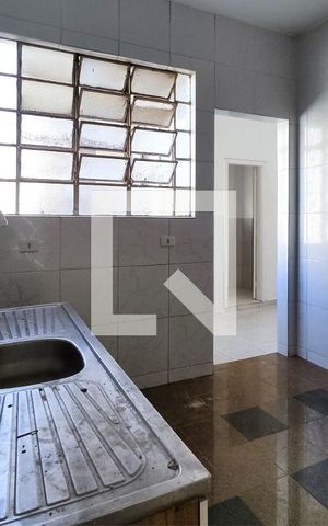 Apartamento à venda com 114m², 4 quartos e sem vaga Apartamento à venda com 114m², 4 quartos e sem vagaCozinha