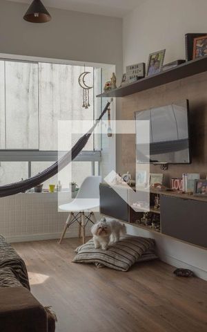 Apartamento à venda com 70m², 2 quartos e 2 vagas Apartamento à venda com 70m², 2 quartos e 2 vagasSala