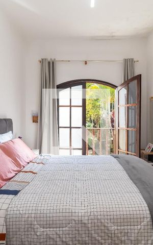 Casa à venda com 203m², 3 quartos e 2 vagasSuíte 3