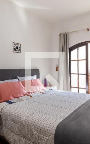 Casa à venda com 203m², 3 quartos e 2 vagasSuíte 3