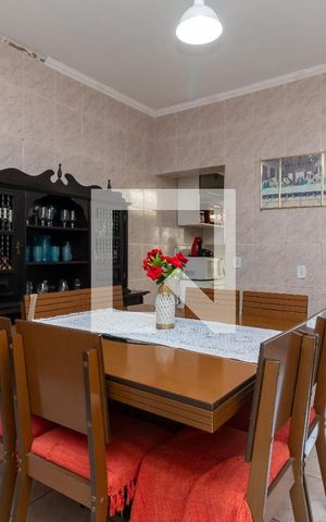 Casa à venda com 203m², 3 quartos e 2 vagasSala de Jantar