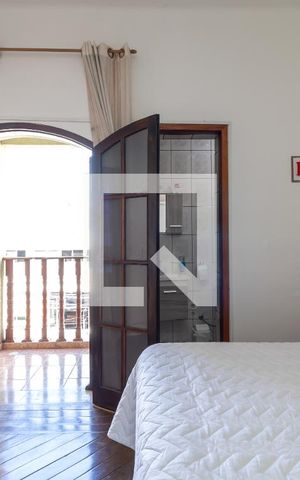 Casa à venda com 203m², 3 quartos e 2 vagasSuíte 1