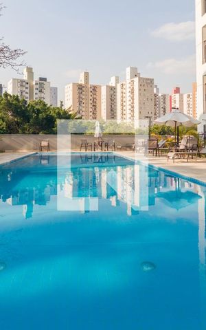 Apartamento para alugar com 42m², 2 quartos e 1 vaga Apartamento para alugar com 42m², 2 quartos e 1 vagaÁrea comum - Piscina