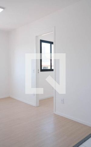 Apartamento à venda com 40m², 2 quartos e sem vaga Apartamento à venda com 40m², 2 quartos e sem vagaSala/ Cozinha