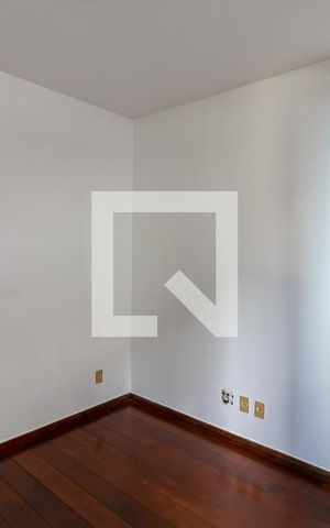 Apartamento à venda com 110m², 4 quartos e 2 vagasQuarto 3