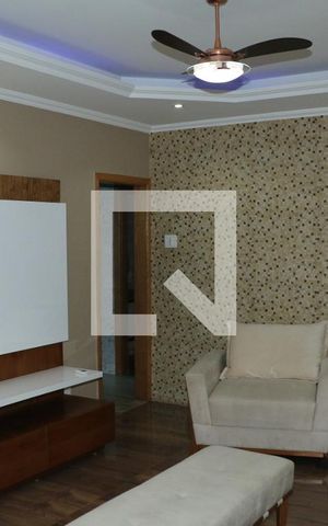 Casa para alugar com 500m², 3 quartos e 3 vagasSala