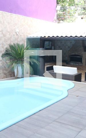 Casa para alugar com 500m², 3 quartos e 3 vagasÁrea Externa