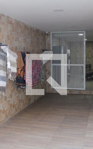 Casa para alugar com 500m², 3 quartos e 3 vagasÁrea de serviço