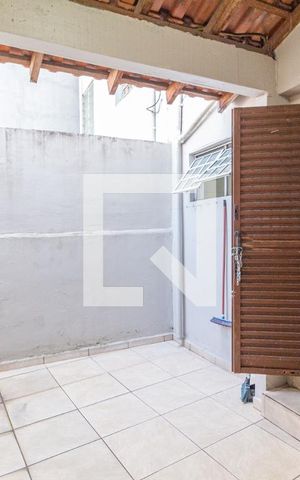 Casa à venda com 210m², 4 quartos e 1 vagaQuintal