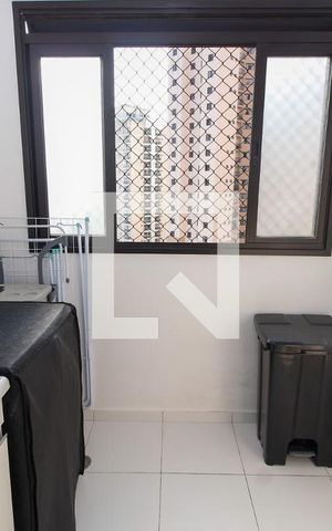 Apartamento à venda com 72m², 2 quartos e 1 vagaÁrea de Serviço