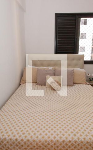 Apartamento à venda com 72m², 2 quartos e 1 vagaQuarto