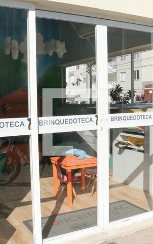 Apartamento para alugar com 59m², 2 quartos e sem vagaÁrea comum 
