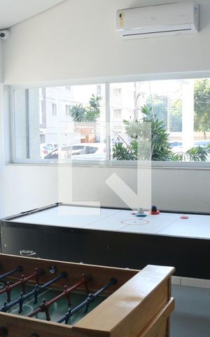 Apartamento para alugar com 59m², 2 quartos e sem vagaÁrea comum 