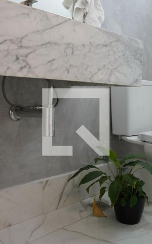 Casa para alugar com 278m², 4 quartos e 5 vagasLavabo