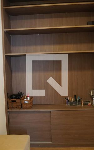 Casa para alugar com 278m², 4 quartos e 5 vagasCloset