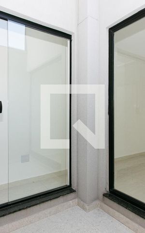 Casa à venda com 106m², 3 quartos e 2 vagas Casa à venda com 106m², 3 quartos e 2 vagasJardim de Inverno