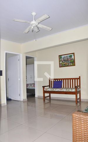 Casa à venda com 181m², 4 quartos e 2 vagasCasa 01 - Sala
