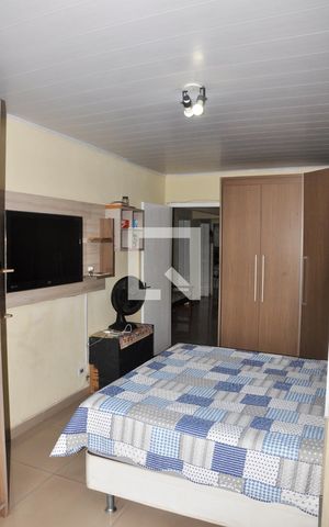 Casa à venda com 181m², 4 quartos e 2 vagasCasa 01 - Quarto 01