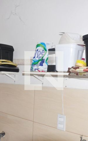 Casa à venda com 181m², 4 quartos e 2 vagasCasa 02 - Área de Serviço