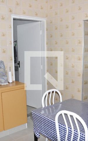 Casa à venda com 181m², 4 quartos e 2 vagasCasa 01 - Cozinha