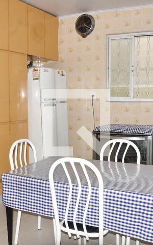 Casa à venda com 181m², 4 quartos e 2 vagasCasa 01 - Cozinha