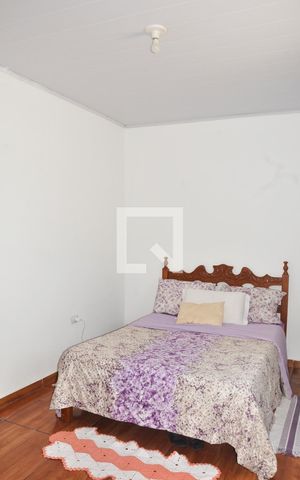 Casa à venda com 181m², 4 quartos e 2 vagasCasa 02 - Quarto