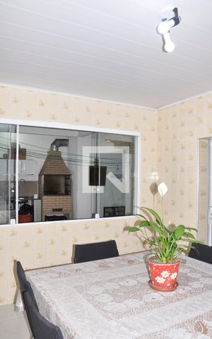 Casa à venda com 181m², 4 quartos e 2 vagasCasa 01 - Copa
