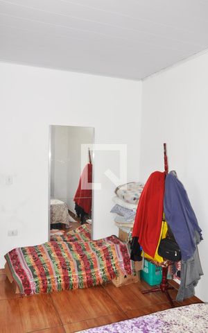 Casa à venda com 181m², 4 quartos e 2 vagasCasa 02 - Quarto