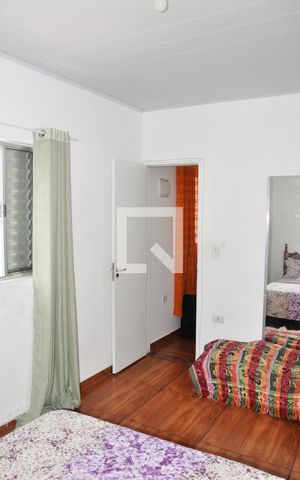 Casa à venda com 181m², 4 quartos e 2 vagasCasa 02 - Quarto