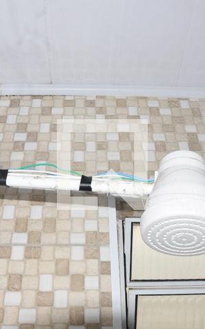 Casa à venda com 181m², 4 quartos e 2 vagasCasa 01 - Banheiro Social