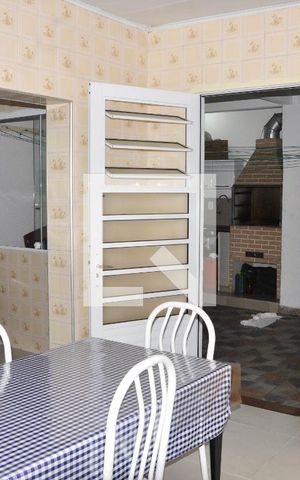 Casa à venda com 181m², 4 quartos e 2 vagasCasa 01 - Cozinha