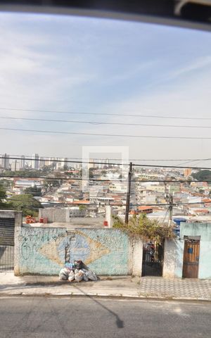 Casa à venda com 181m², 4 quartos e 2 vagasCasa 01 - Vista do Quarto 02