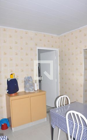 Casa à venda com 181m², 4 quartos e 2 vagasCasa 01 - Cozinha