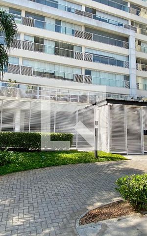 Apartamento à venda com 60m², 1 quarto e 1 vagaFachada