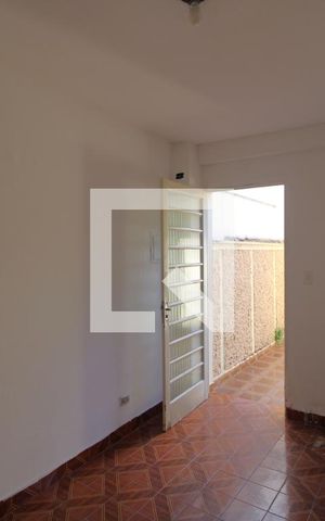 Casa à venda com 195m², 4 quartos e 3 vagasQuarto 1 da edícula