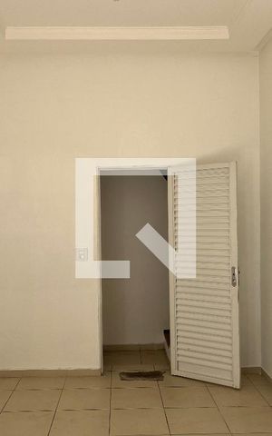 Apartamento à venda com 150m², 4 quartos e sem vagaSalão/Banheiro
